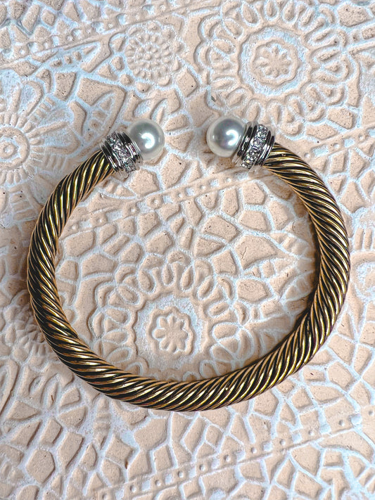 Large Pearl Twisted Cable Bracelet